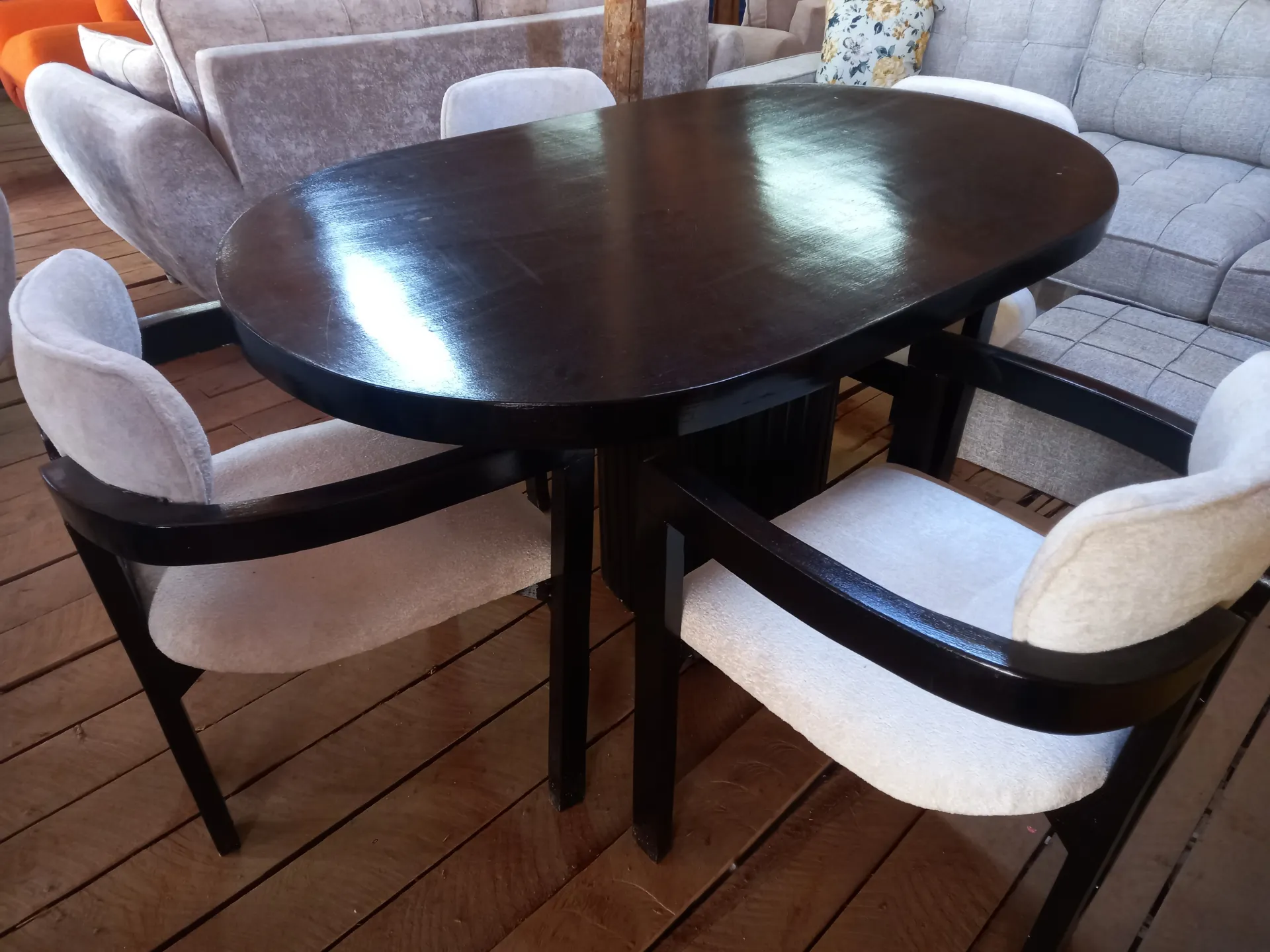 Dining set